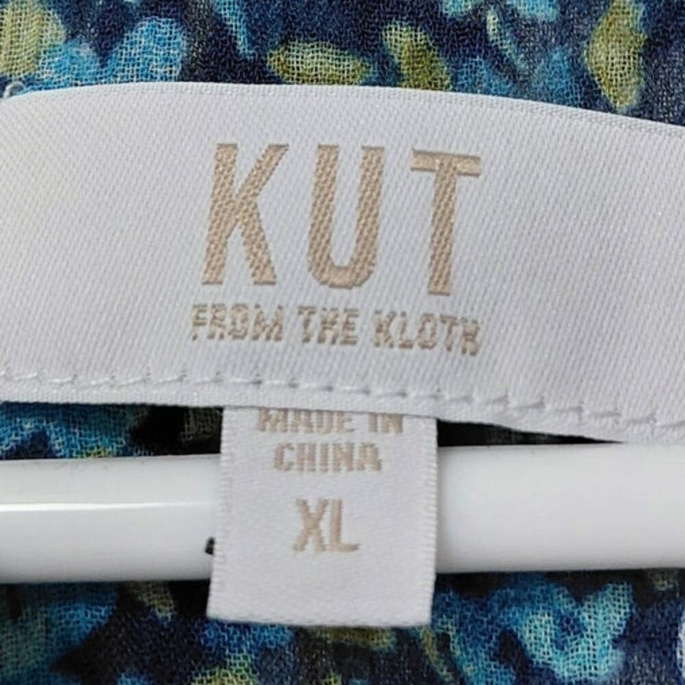 Kut from the Kloth Floral Roll Tab Sleeve Button Up Blouse Women Size XL - Picture 5 of 9